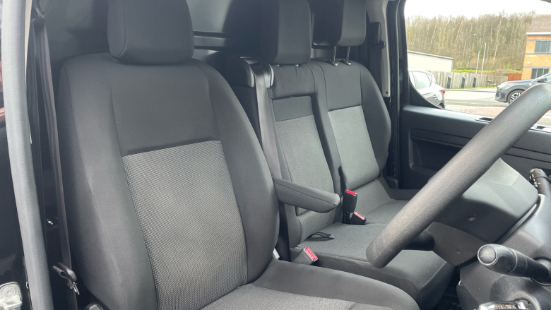 Vauxhall Vivaro L2 Diesel 1.5 Turbo D 120 Pro H1 Van